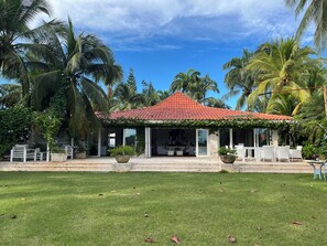 Exterior - Espectacular Golf & Lake View 5 BR  Sleep 14 From 195.00 Night  (La Romana)