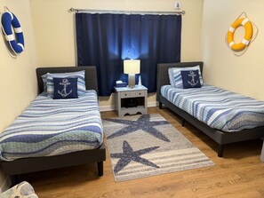 2 chambres, fer et planche à repasser, accès au Wi-Fi (inclus)