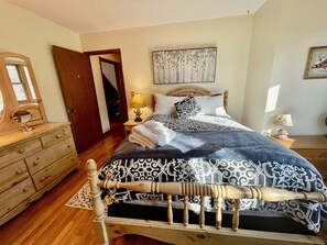 3 多间卧室、熨斗/熨衣板、免费 WiFi、床单