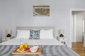 2 bedrooms, iron/ironing board, Internet - Whimsical Historic Retreat! | Globetrotter Suite C (Charleston)