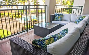 Smart TV - Luxury Beachfront Villa on Rio Mar Beach in Resort (Rio Mar)