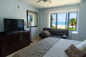 1 bedroom, iron/ironing board, free WiFi, bed sheets - Luxury Beachfront Villa on Rio Mar Beach in Resort (Rio Mar)