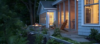 Cape Cod Meets Up North in this Gull Lake Retreat