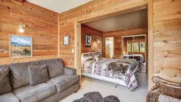 7 sovrum, skrivbord, strykjÀrn/strykbrÀda och gratis wi-fi