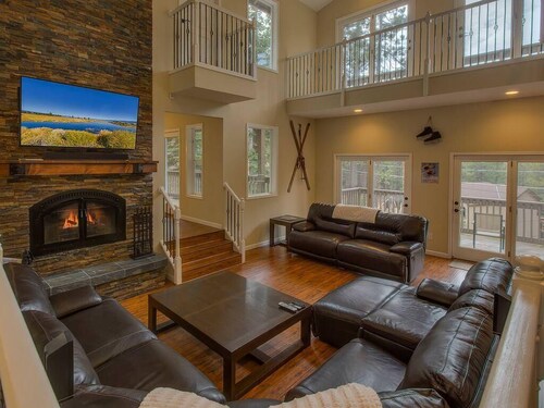 Glen Eagles 9 BR-Spa,Sauna,Pool Table,AC