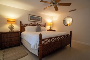 3 sovrum, skrivbord, strykjärn/strykbräda och resesäng