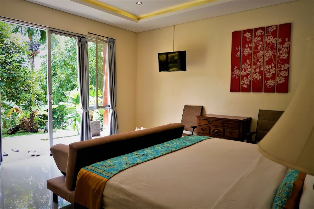 Quarto casal luxo, vista para o rio | Wi-Fi de cortesia, roupa de cama