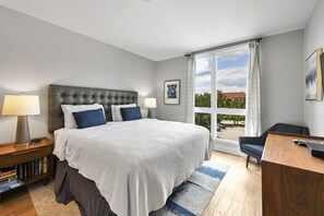 2 عدّة غرف نوم ومكواة/لوح كي وواي فاي مجانًا وملاءات أسرّة