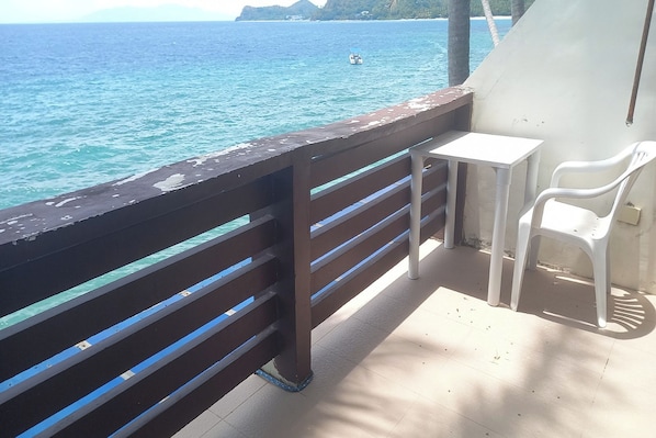 Beach/ocean view