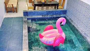 Minibar, individually decorated, desk, laptop workspace