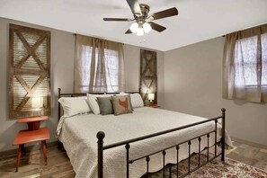 Fer et planche à repasser, Wi-Fi, literie fournie