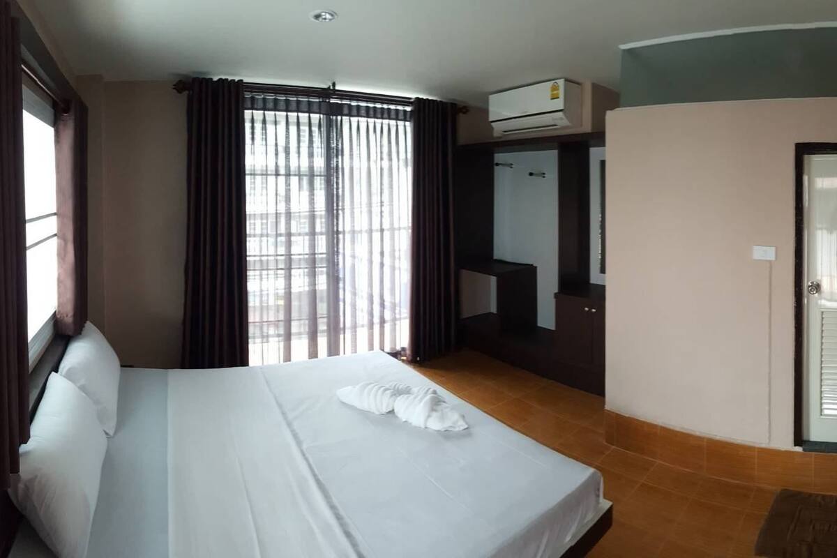 Superior Double Room | Minibar, WiFi (free)