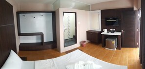 Standard Double Room | Minibar, free WiFi