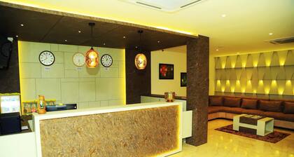 Hotel Kek Grand Park