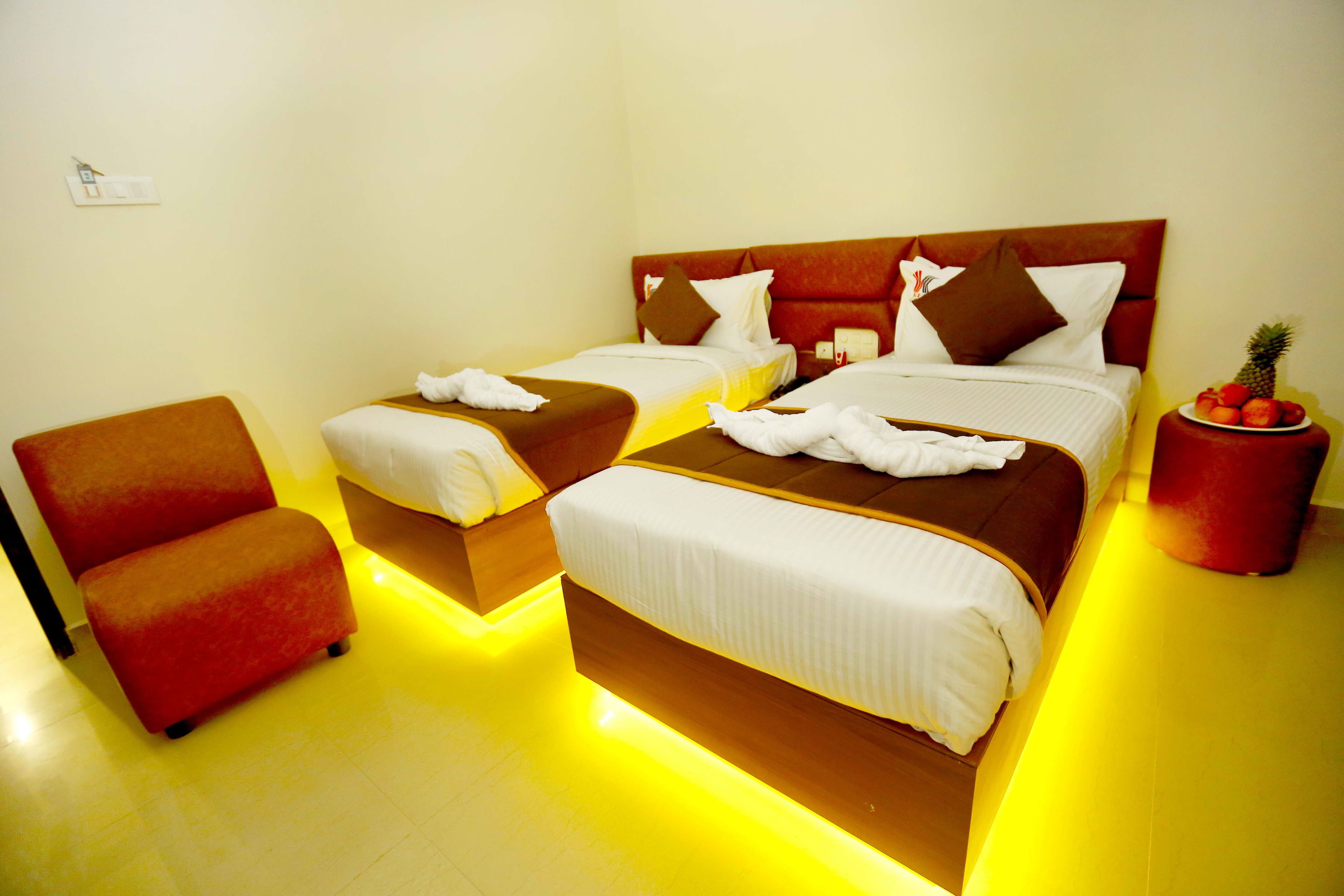 superior double or twin room | premium bedding, in-room safe, individually furnished, desk