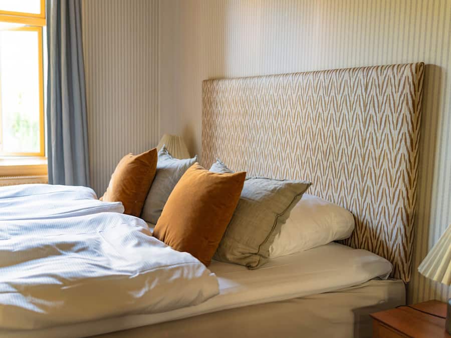 Double Room, 1 Double Bed, Shared Bathroom | Premium bedding, down comforters, pillowtop beds, individually decorated