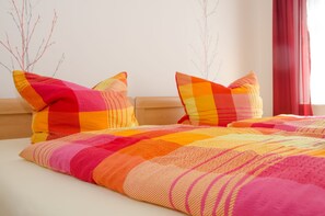 1 Schlafzimmer, Reisekinderbett, WLAN, Bettwäsche