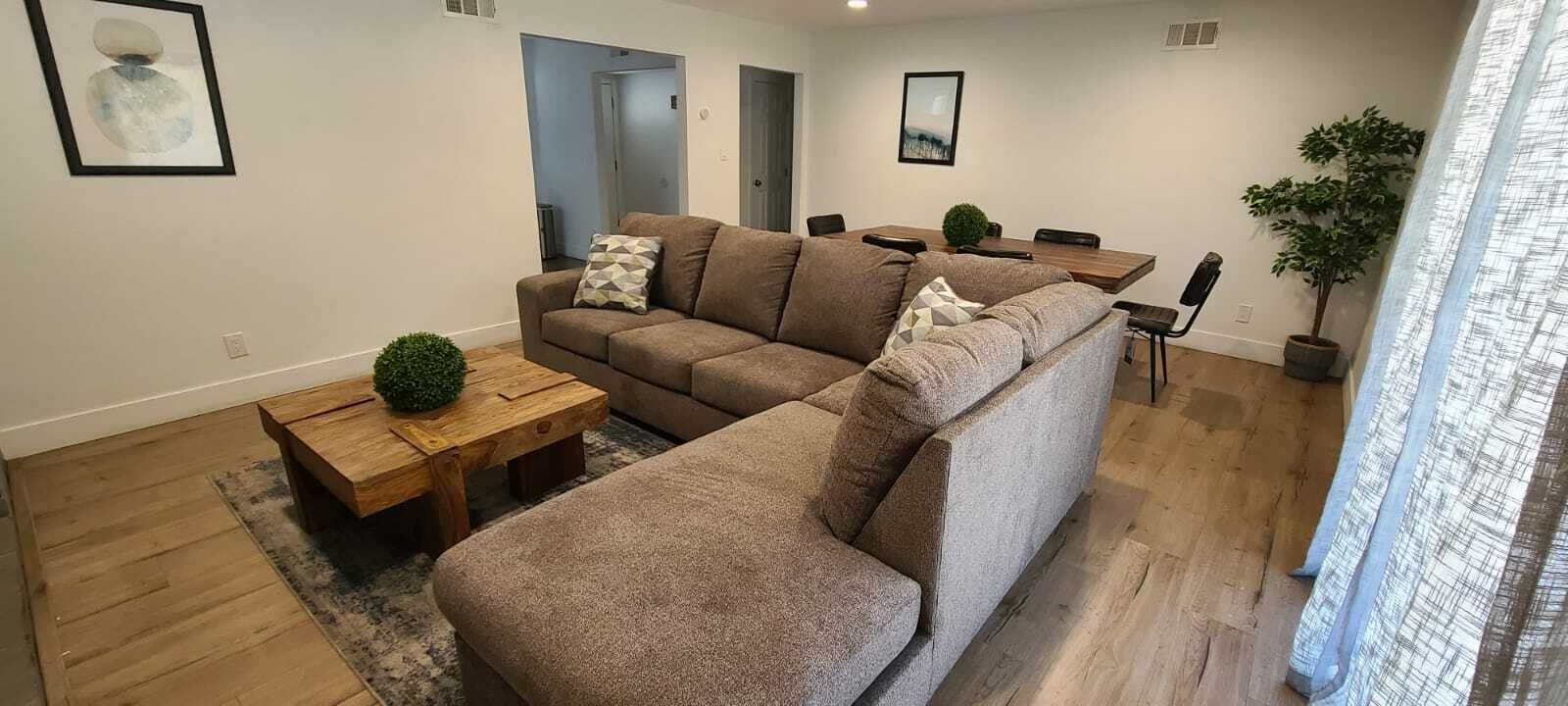 Fabulous Luxurious Home in a Great Location