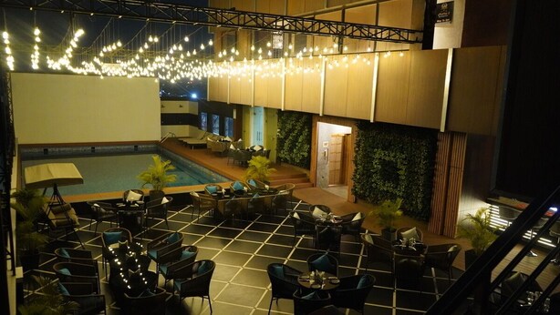 미분류 이미지, 1/23장, 버튼