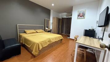 Habitación estándar | Escritorio, cortinas blackout, wifi gratis y ropa de cama