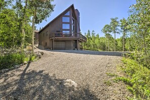 Exterior - Spacious Fairplay Cabin w/ Views ~ 21 Mi to Breck! (Fairplay)