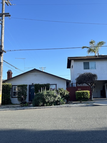 Front view of cottage