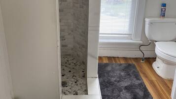 Shower, toilet paper