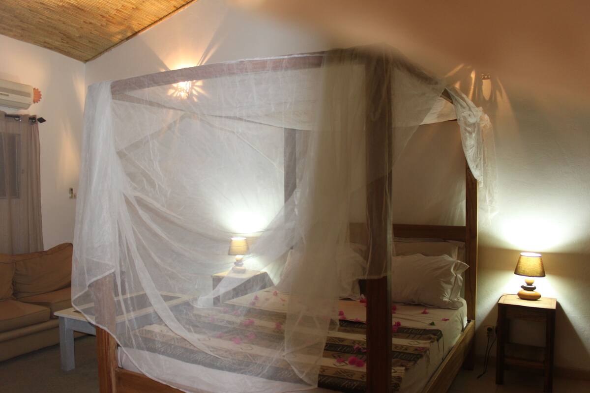 Comfort Double Room | Premium bedding, Select Comfort beds, blackout drapes, cribs (free)