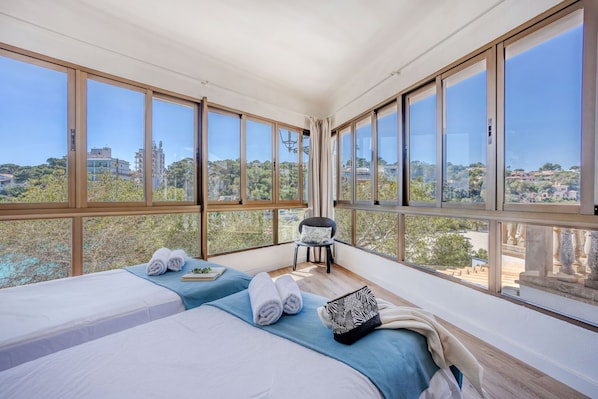 1 makuuhuone, tallelokero huoneessa, ilmainen Wi-Fi, vuodevaatteet