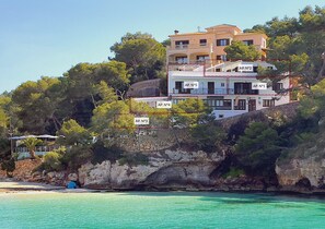 Exterior - Drac 1 by dracmallorca (Cala Santanyi)