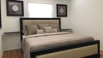 3 bedrooms, iron/ironing board, free WiFi, bed sheets