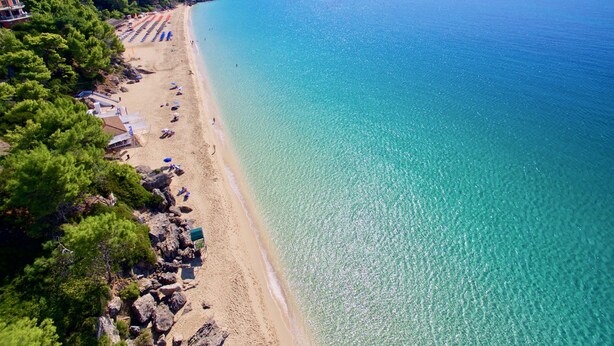 Beach nearby, sun loungers, beach umbrellas - Marilia Villas (Kefalonia)