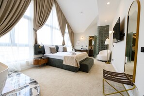 Habitación doble presidencial | Ropa de cama de alta calidad, camas Tempur-Pedic y minibar 