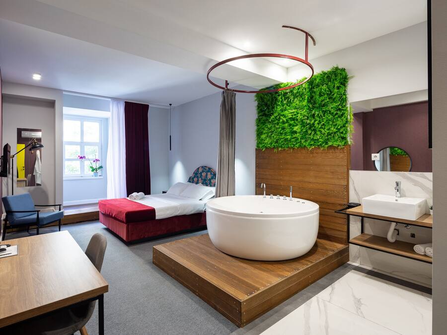 Luxury Double Room, City View | Premium bedding, Tempur-Pedic beds, minibar, in-room safe