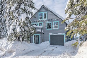 Exterior - One of a Kind Upscale Home w/Laundry, Private Hot Tub, media room & pet friendly (Silver Star Mountain)