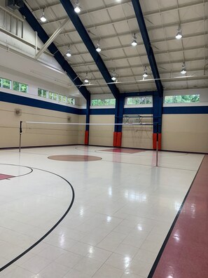 Sports court - You will keep coming back for more! (East Stroudsburg)