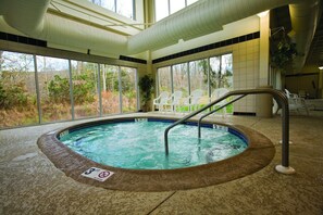 Indoor pool, outdoor pool - You will keep coming back for more! (East Stroudsburg)