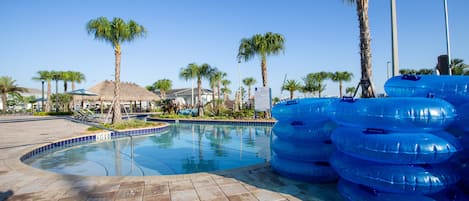 Opvarmet pool