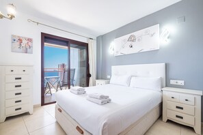 1 slaapkamer, een strijkplank/strijkijzer, gratis wifi, beddengoed