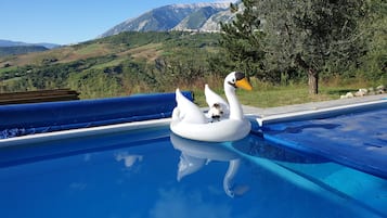 Utomhuspool