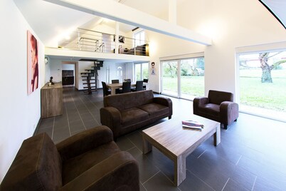 SFK -Modern House-Garden-Parking-10mn Strasbourg