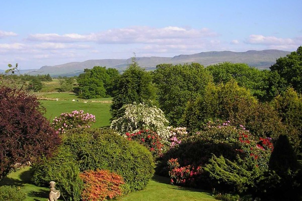 Beautiful spacious garden with stunning views of the Campsie Hills.