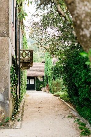 Enceinte de lâhĂ©bergement