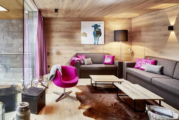 Smart TV, video games, stereo