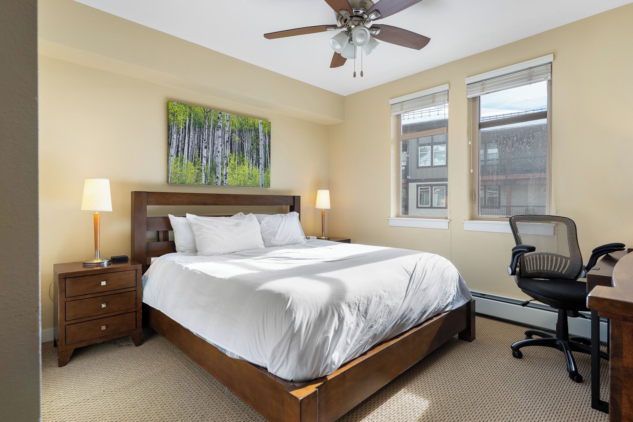 2 habitaciones, tabla de planchar con plancha y wifi gratis 