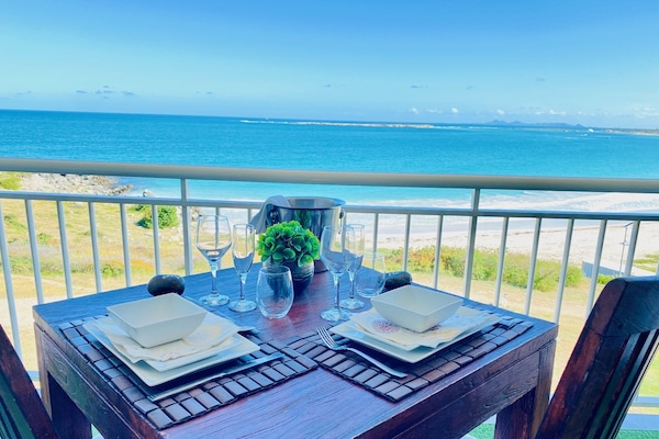 Just the two of us 🍽️🍴🥂😍