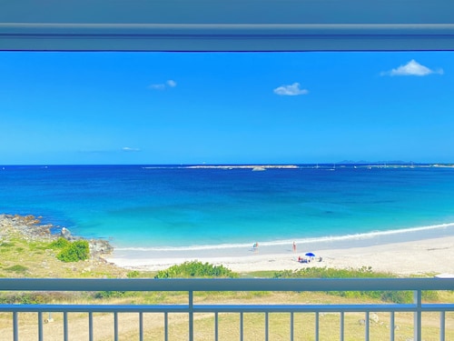 JUST INCREDIBLE BEACHFRONT 260° OCEANVIEW ORIENTBEACH POOL PRIV-PKG PREMIUM SCES