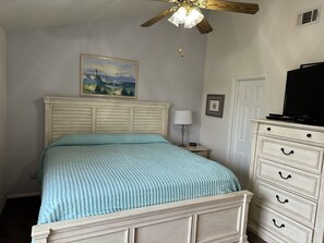 1 quarto, ferros/tábuas de passar roupa, Wi-Fi, roupa de cama