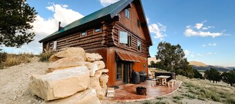 Cabine avec 2 suites de maître, des vues magnifiques de Mesa Verde et La Plata Montagnes