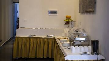 Daily buffet breakfast (EUR 6 per person)